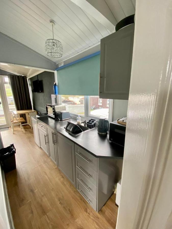 Chalet 135 - Clarach Bay Holiday Village Aberystwyth Bagian luar foto