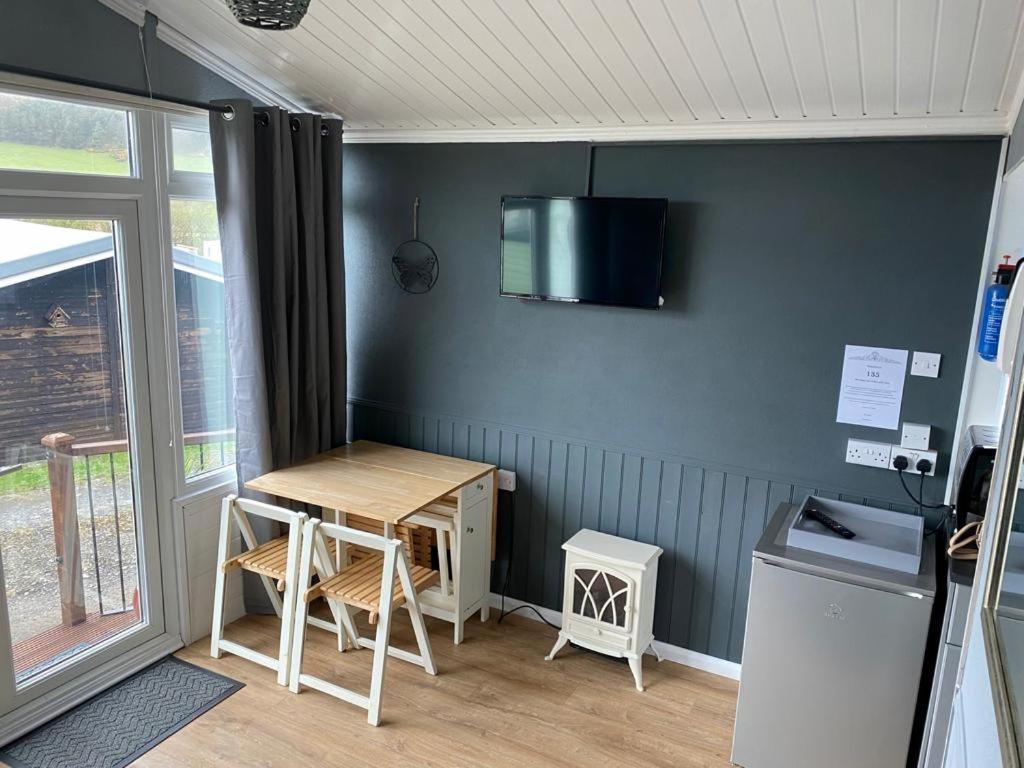 Chalet 135 - Clarach Bay Holiday Village Aberystwyth Bagian luar foto