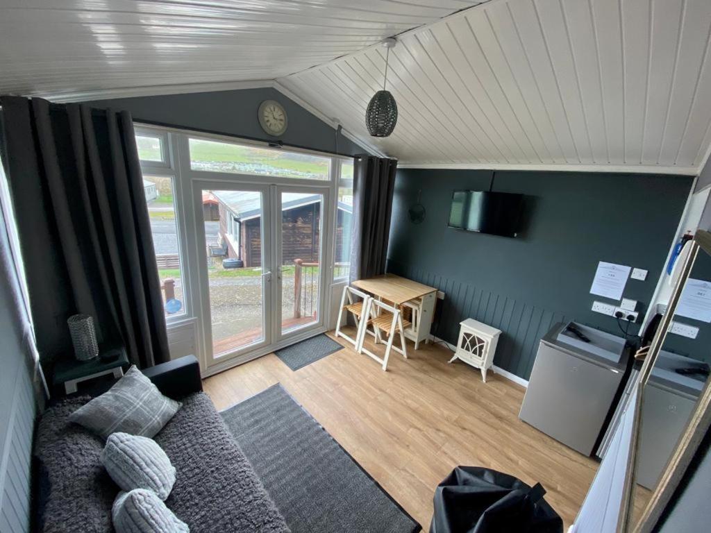 Chalet 135 - Clarach Bay Holiday Village Aberystwyth Bagian luar foto